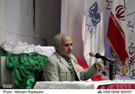 گزارش کامل از حضور دکتر حسن عباسی در دانشگاه شهید باهنر کرمان