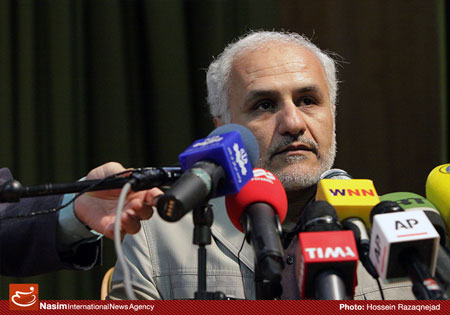 گزارش کامل از سخنرانی استاد حسن عباسی در همایش مرگ بر آمریکا + گزارش تصویری